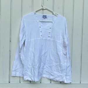 Mix Mara Dominican Republic: White Long Sleeve Top. Size Large.